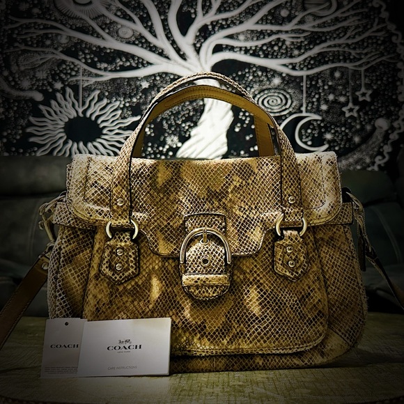 Vintage style Y2K Coach Tan Snake Print Women's Bag crossbody purse handbag - Picture 13 of 17